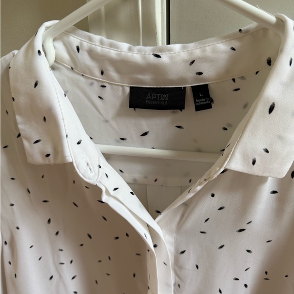 Fall blouse bundle - Picture 3 of 9